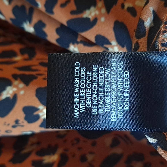 Torrid Cold Shoulder Blouse - Picture 5 of 7